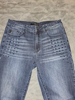 EUC - KanCan - Studded, Distressed Jeans
